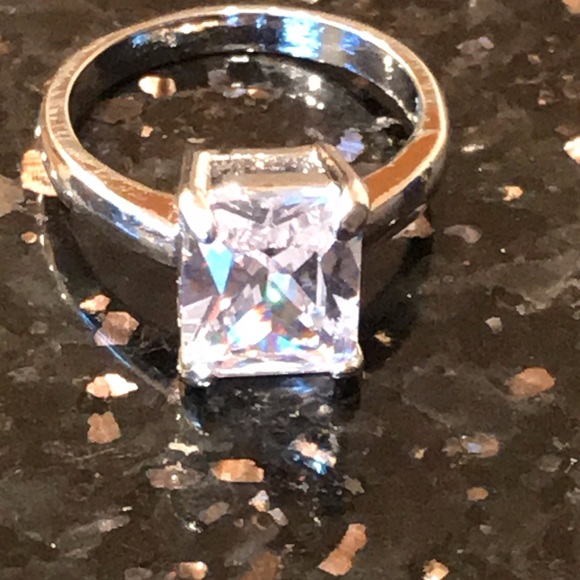 Bling ring 💎💍 - Picture 2 of 6